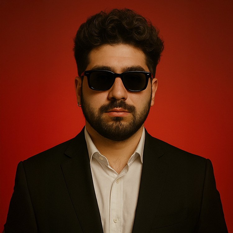 Danışman Hazar Doğrugider'in portre fotoğrafı